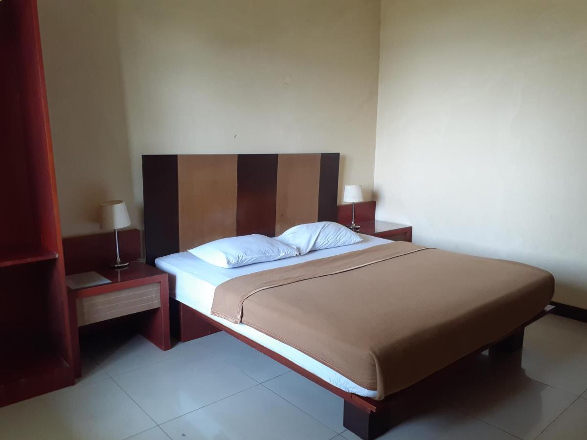 Surya Hotel & Resort Baturraden Εξωτερικό φωτογραφία